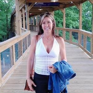 Meet your Posher, Andrea